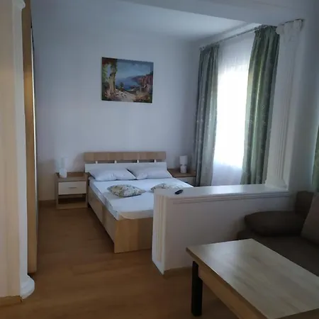 Loft House Aparthotel Odesa